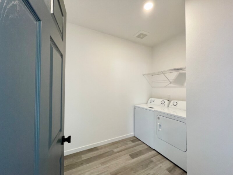 Building Photo - 12824 N Jaydee Ln