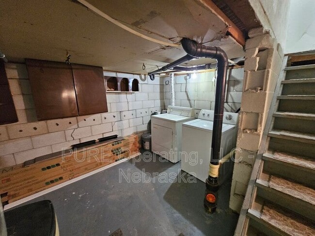 Building Photo - 1809 N 33rd St