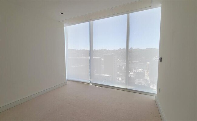 Building Photo - 550 Market St