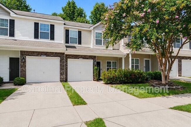 Building Photo - 13983 Singleleaf Lane