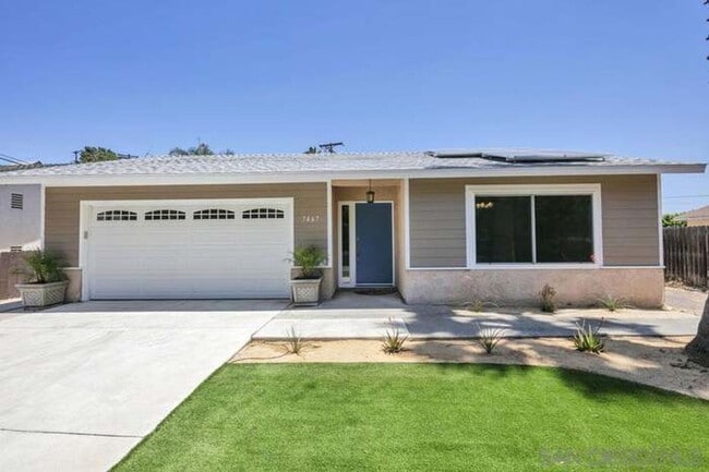 Primary Photo - Lovely Family Home w/ Large Backyard & Solar