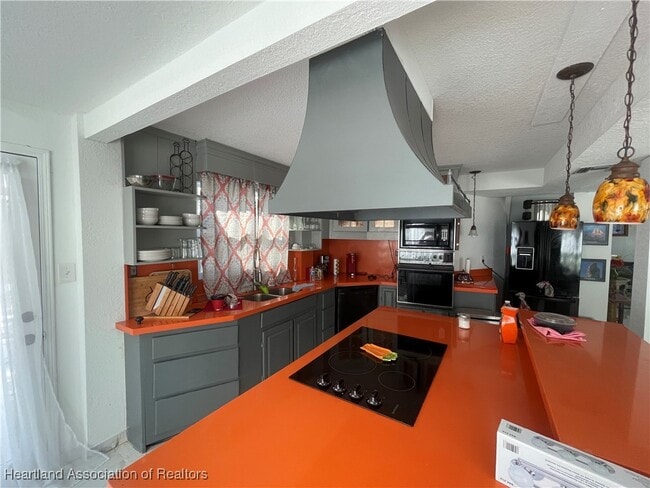 Building Photo - 9125 Markland Ln
