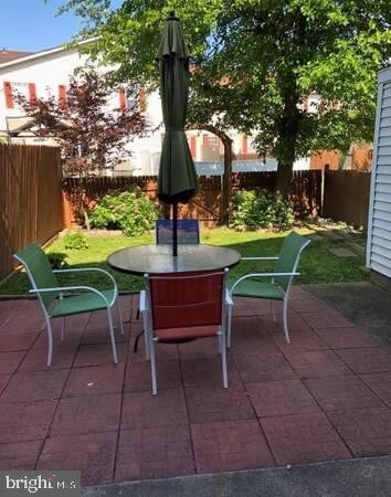 Building Photo - 22 Mimosa Ct