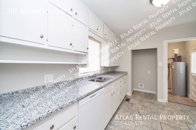 Building Photo - 300 Norwood Ave