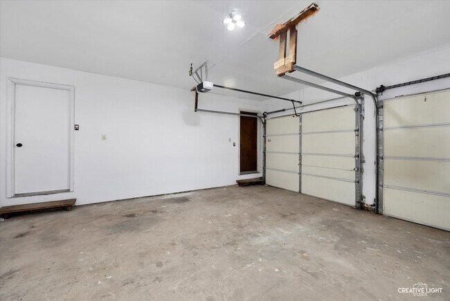 Building Photo - 1643 Park Ave