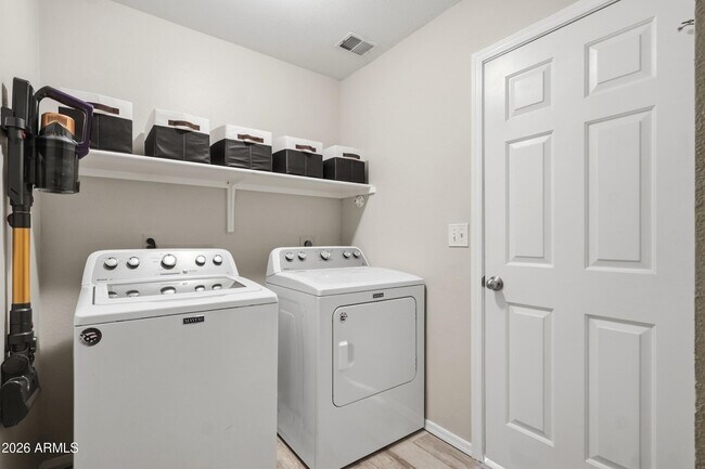 Building Photo - 11515 N 91st St