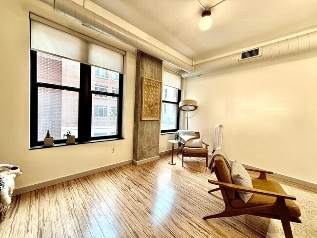 Building Photo - 232 Pavonia Ave