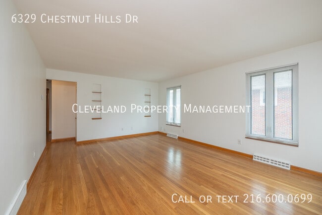 Building Photo - 6329 Chestnut Hills Dr