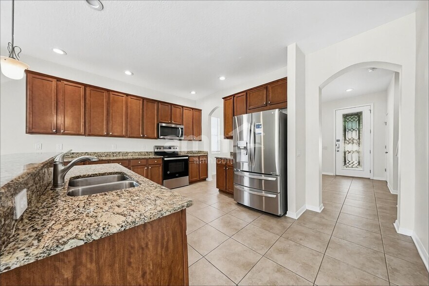 Building Photo - 11530 Balintore Dr