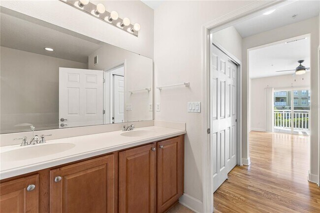 Building Photo - 7532 Toscana Blvd