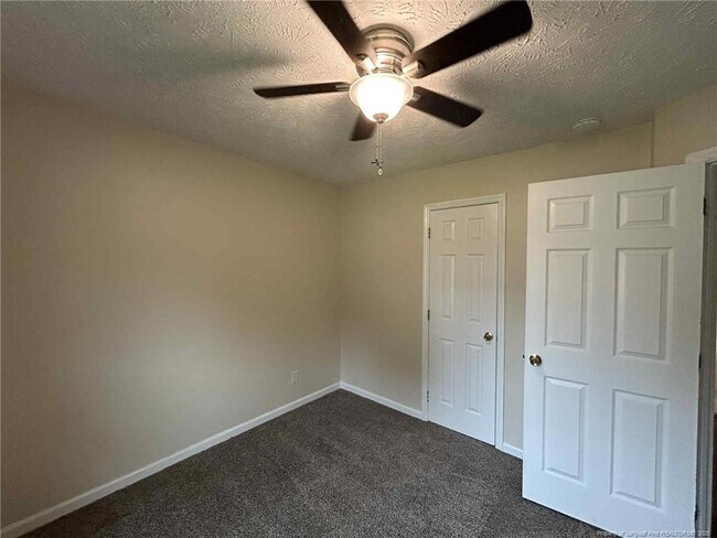 Building Photo - 6116 Garden Ct