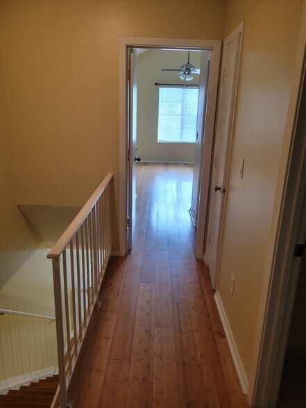 Building Photo - 496 Prince of Wales