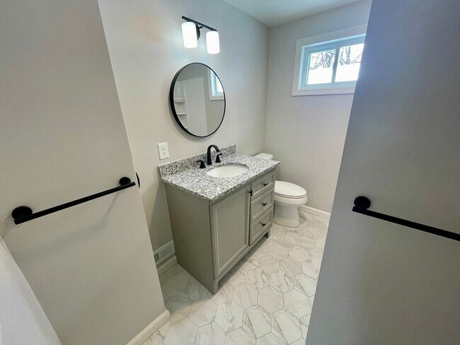 Building Photo - 34 Foster Dr