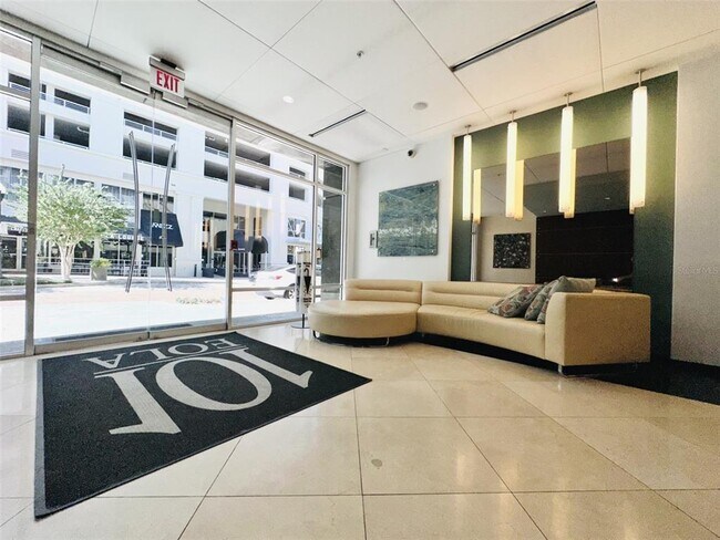 Building Photo - 101 S Eola Dr