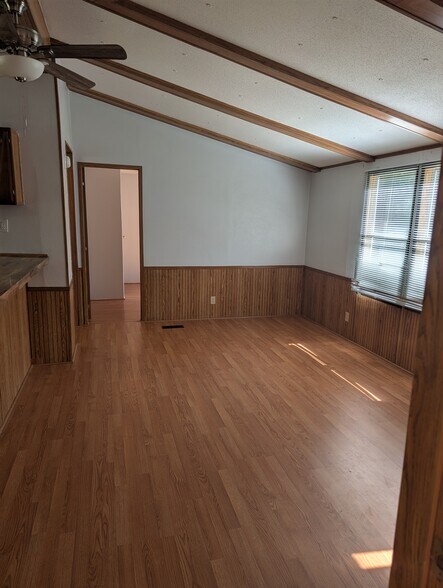 Main Room - 12619 Wildlife Ln