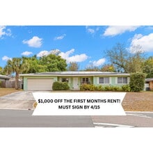 Building Photo - FULLY FENCED Home For Rent in Clearwater!
