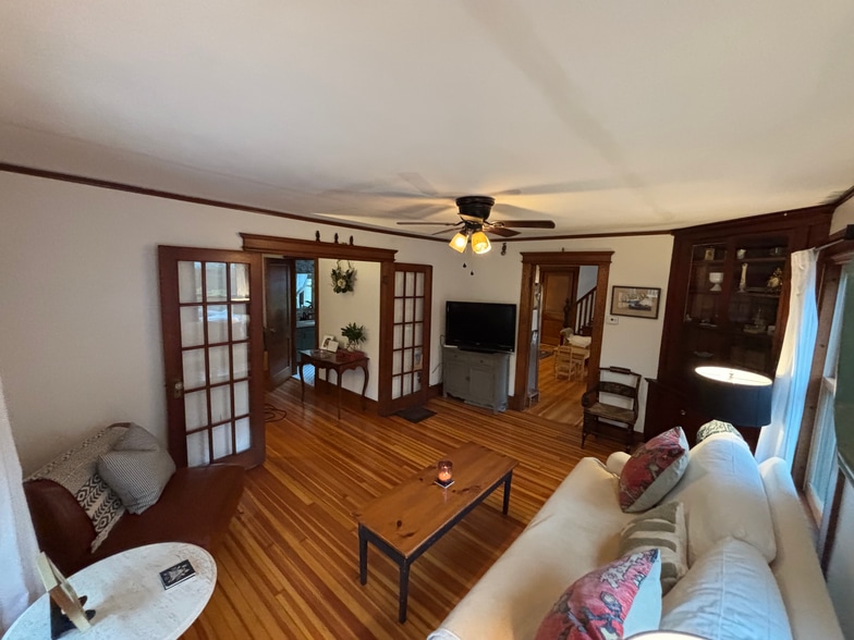 French doors, built-in cabinet in living room - 35 Prospect St