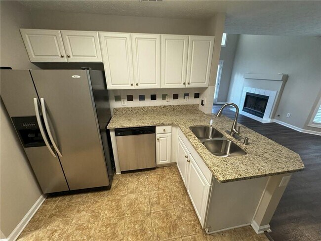 Building Photo - 13357 Aventide Ln