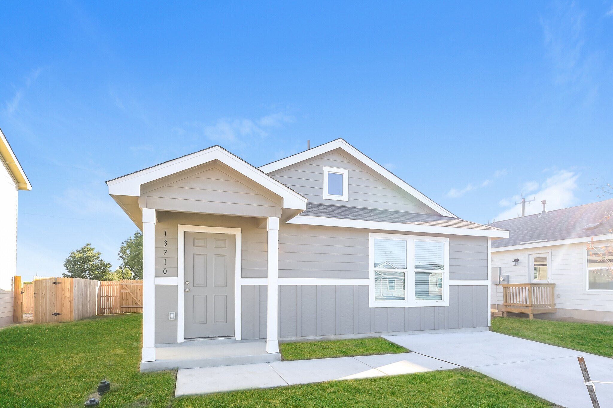 Building Photo - 13710 Haystack Rdg