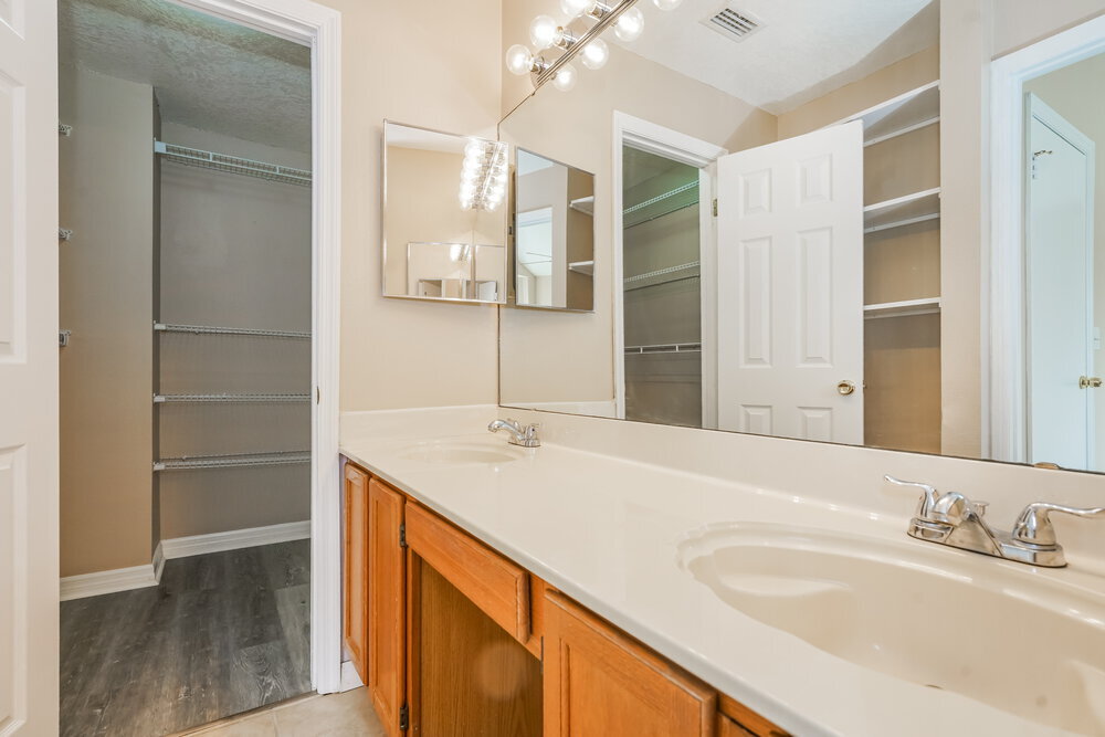 Building Photo - 1091 Brielle Ct