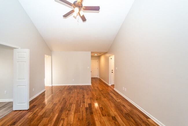 Building Photo - 1003 Coolidge Cove