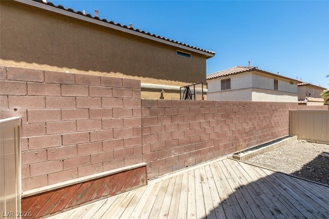 Building Photo - 5938 Sakhalin Ave