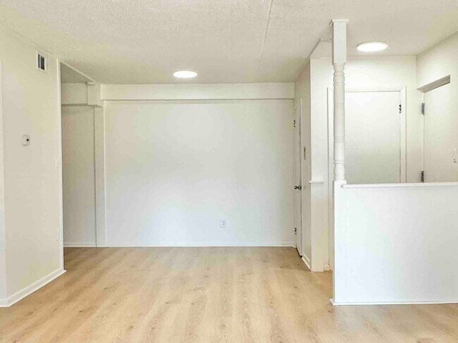 Building Photo - 3602 Rustic Ln
