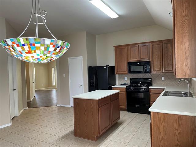 Building Photo - 2808 Appaloosa Ct
