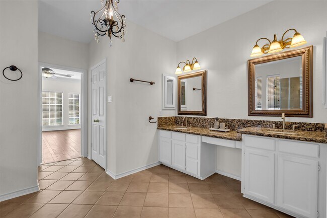 Building Photo - 3815 Hogan Ct