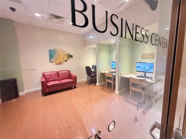 Building Photo - 3901 S Ocean Dr