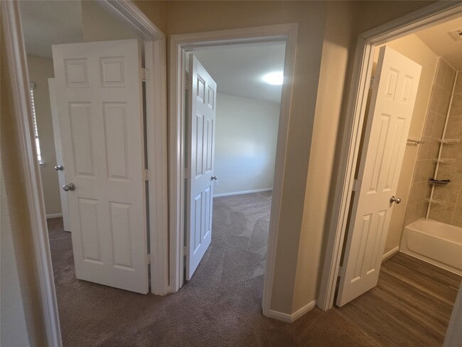 Building Photo - 7274 Autumn Sun Dr