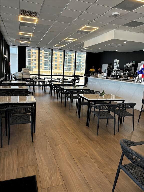 Building Photo - 2301 S Ocean Dr