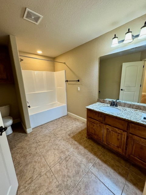 Building Photo - 2701 SW Ledbury Cove