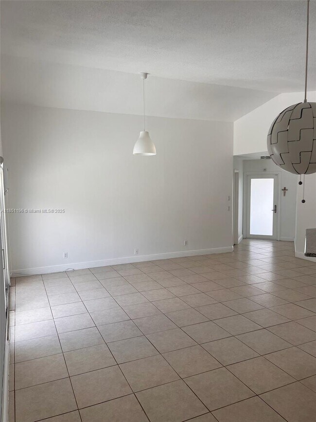 Building Photo - 8871 SW 24th Pl
