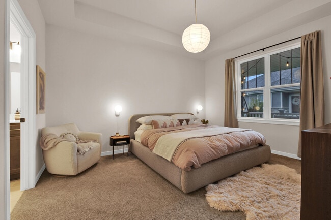 Building Photo - W204N1763 Laurel Pl