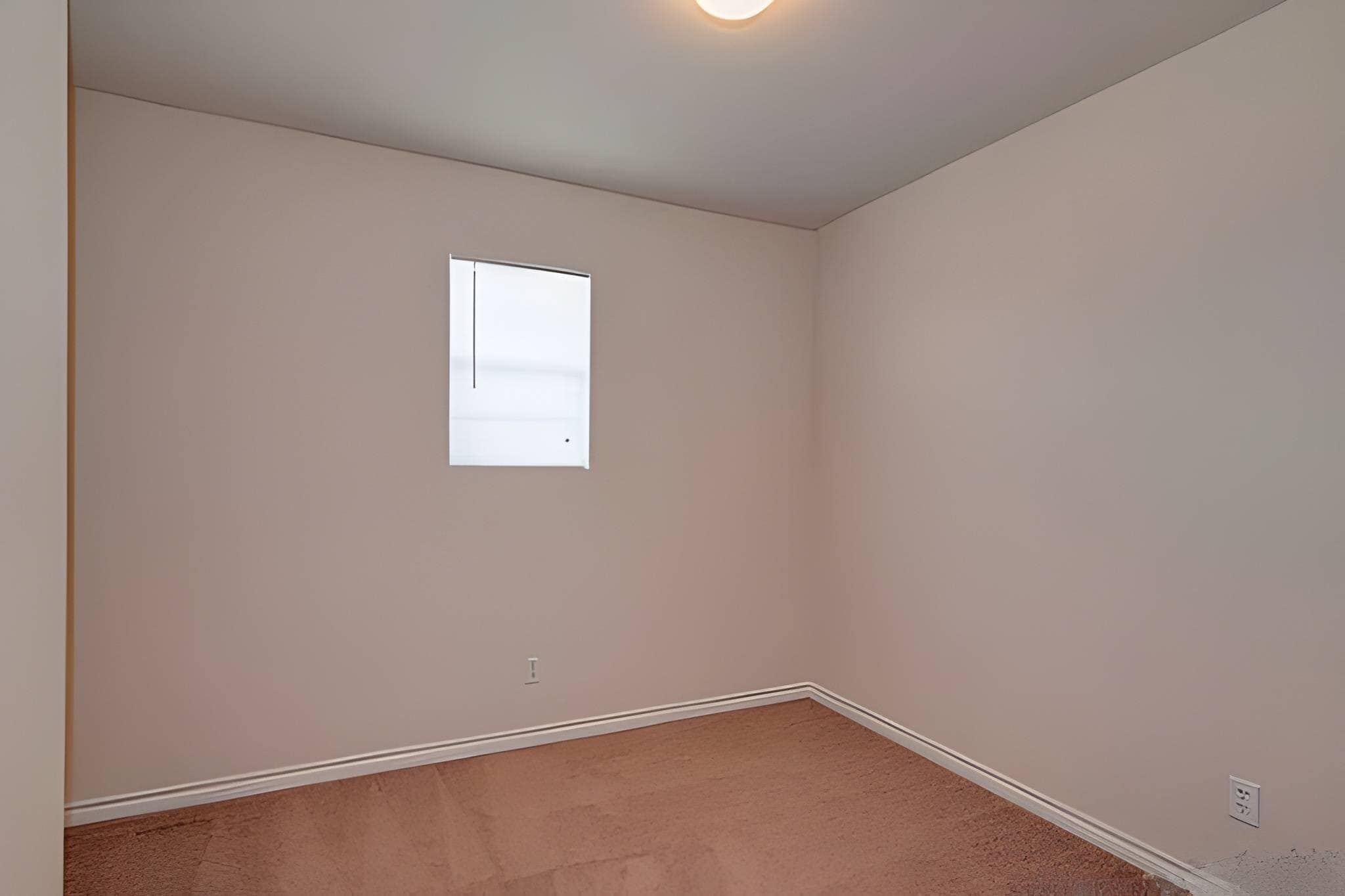 Building Photo - 7818 Kingsbury Wood