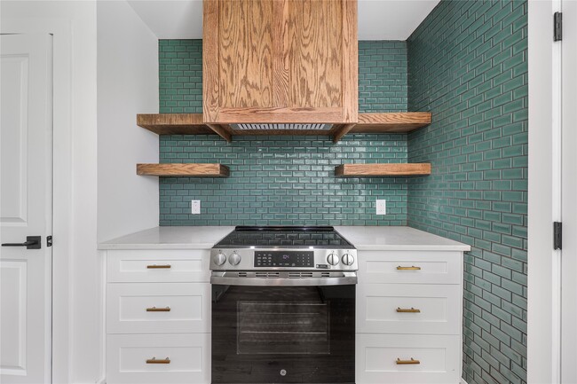 Building Photo - 8416 Montridge Dr