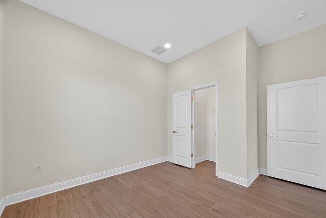 Building Photo - 7717 Prairie St