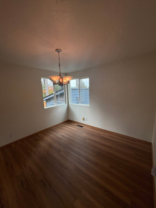 Building Photo - 15406 SE 176th Pl