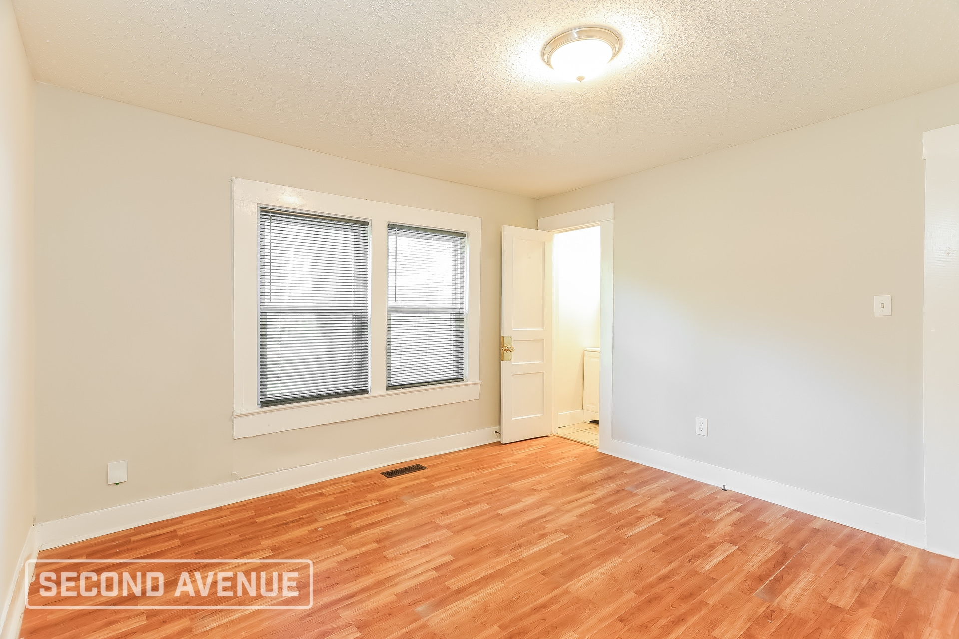 Building Photo - 349 Robison Dr