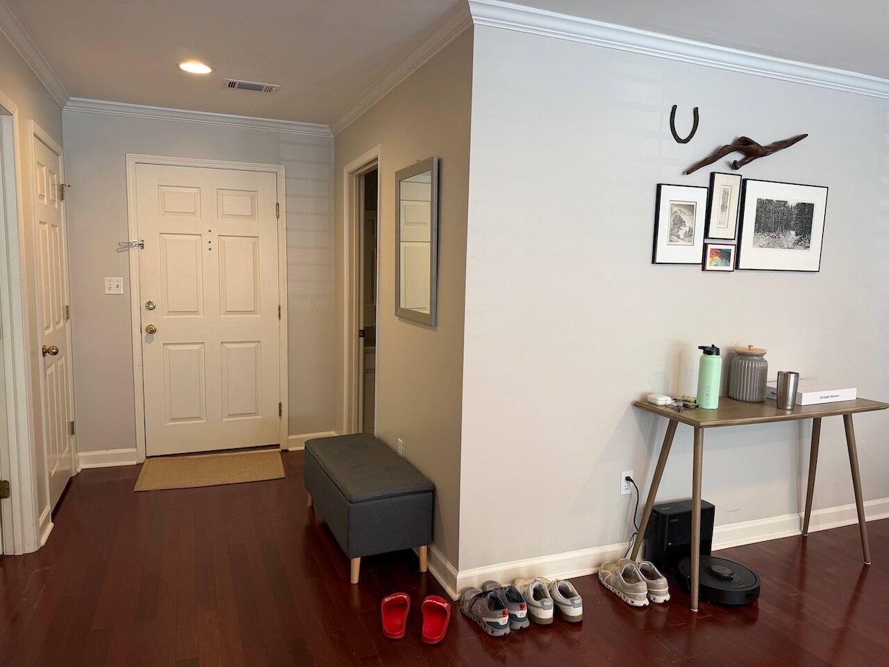 Entry way - 3201 Lenox Rd NE