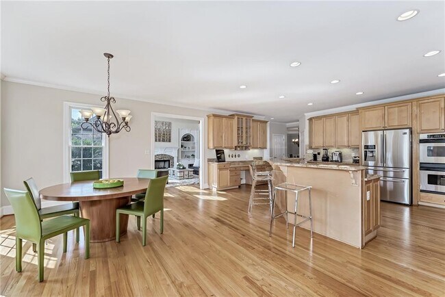 Building Photo - 870 Longstone Landing