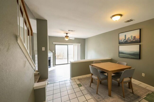 Building Photo - 11901 Swearingen Dr