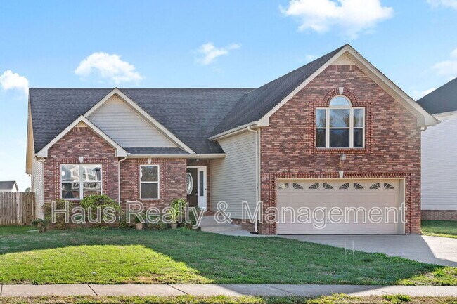 Building Photo - 3565 Southwood Dr