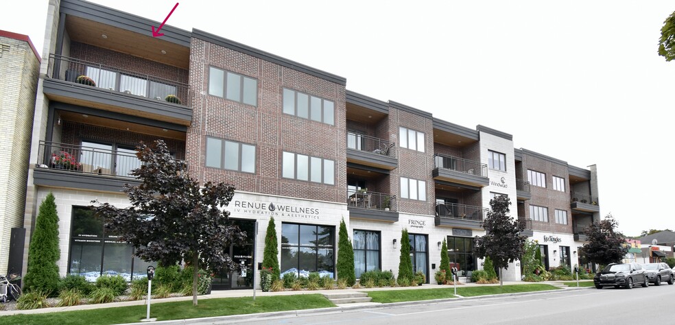 Balcony 310 - 607 Randolph St