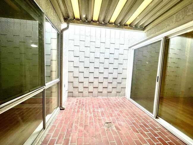 Building Photo - Beautiful Laguna Woods Property for Rent 55+