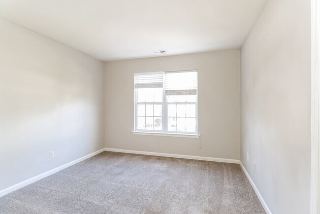 Building Photo - 6504 Wild Orchid Ct