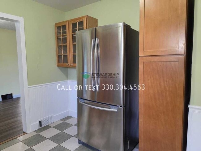 Building Photo - 1040 Stuart St NW