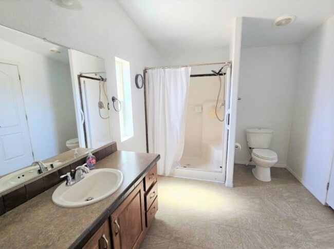 Building Photo - Shady retreat in Mescal