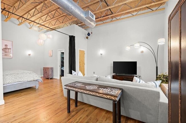 Building Photo - 1756 Liberty Ln